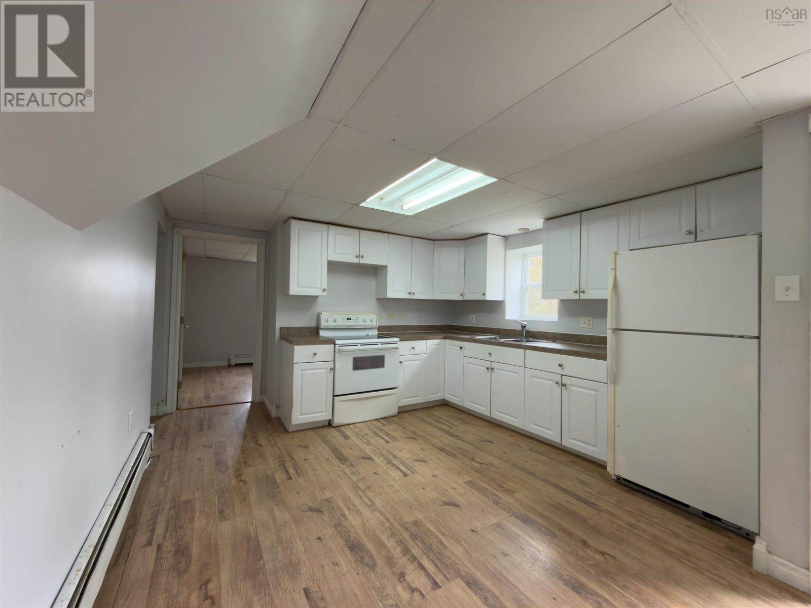 Property 11 of 27 of 2113 334 Highway