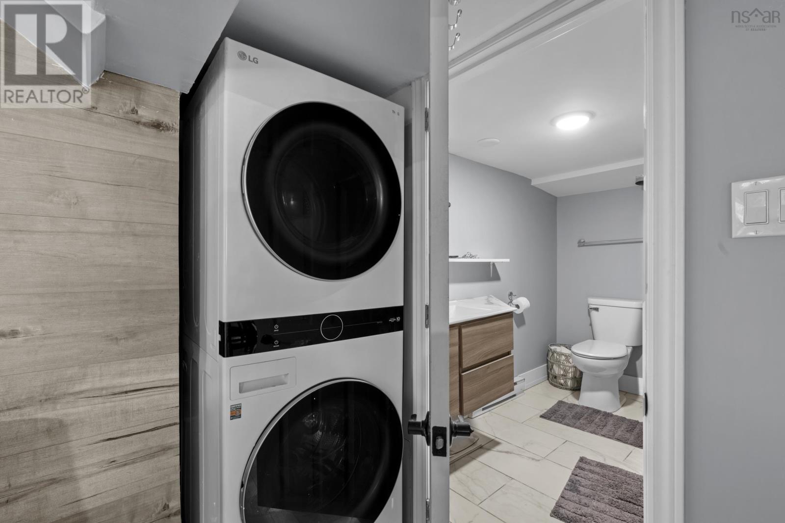 Property 23 of 50 of 2793 Connolly Street