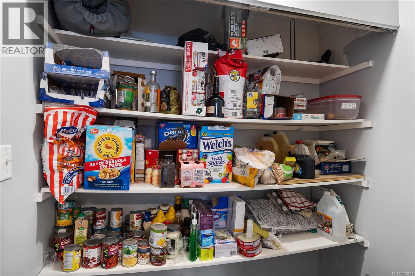  3235 Admirals Road, Saanich