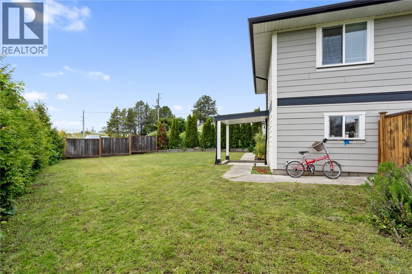  3235 Admirals Road, Saanich