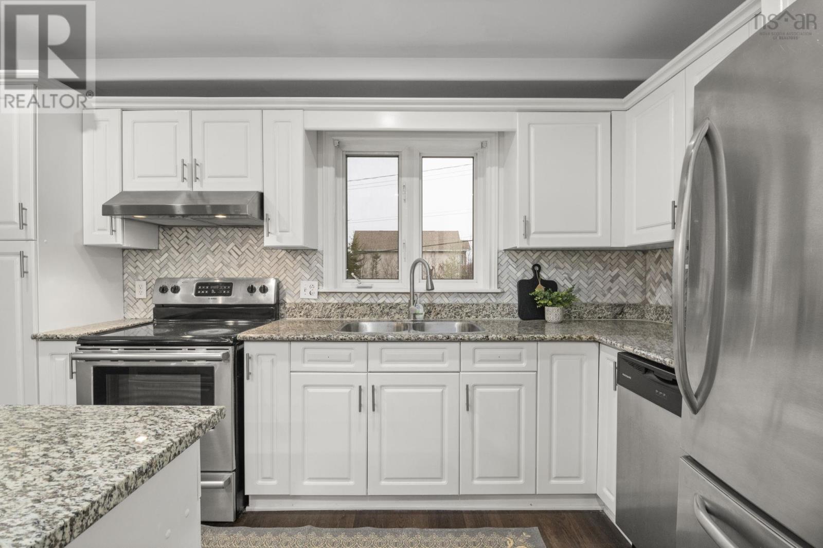 Property 28 of 45 of 1 Glenbourne Court