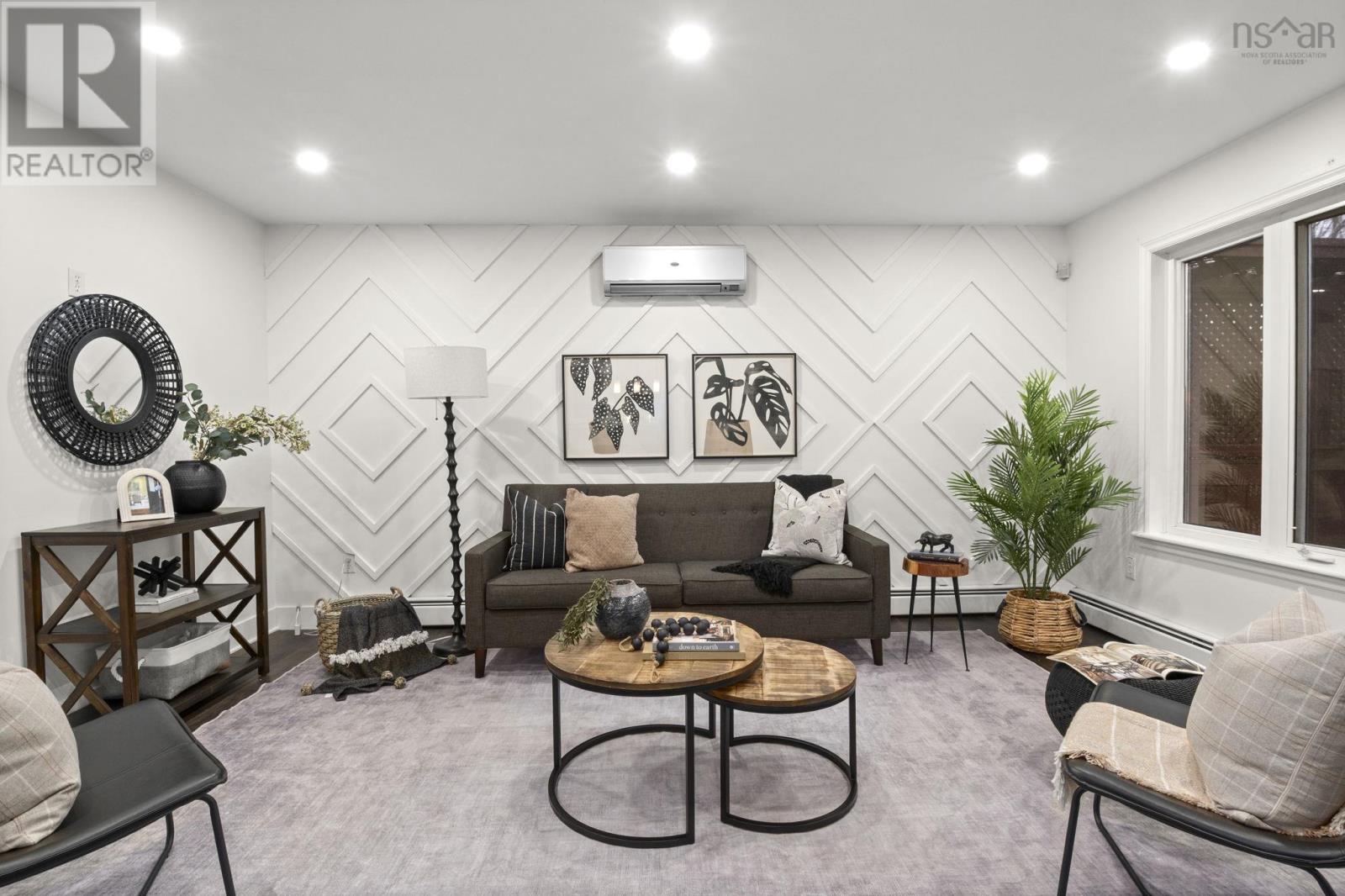 Property 1 of 45 of 1 Glenbourne Court