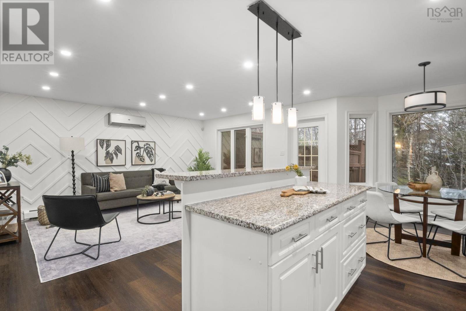 Property 2 of 45 of 1 Glenbourne Court