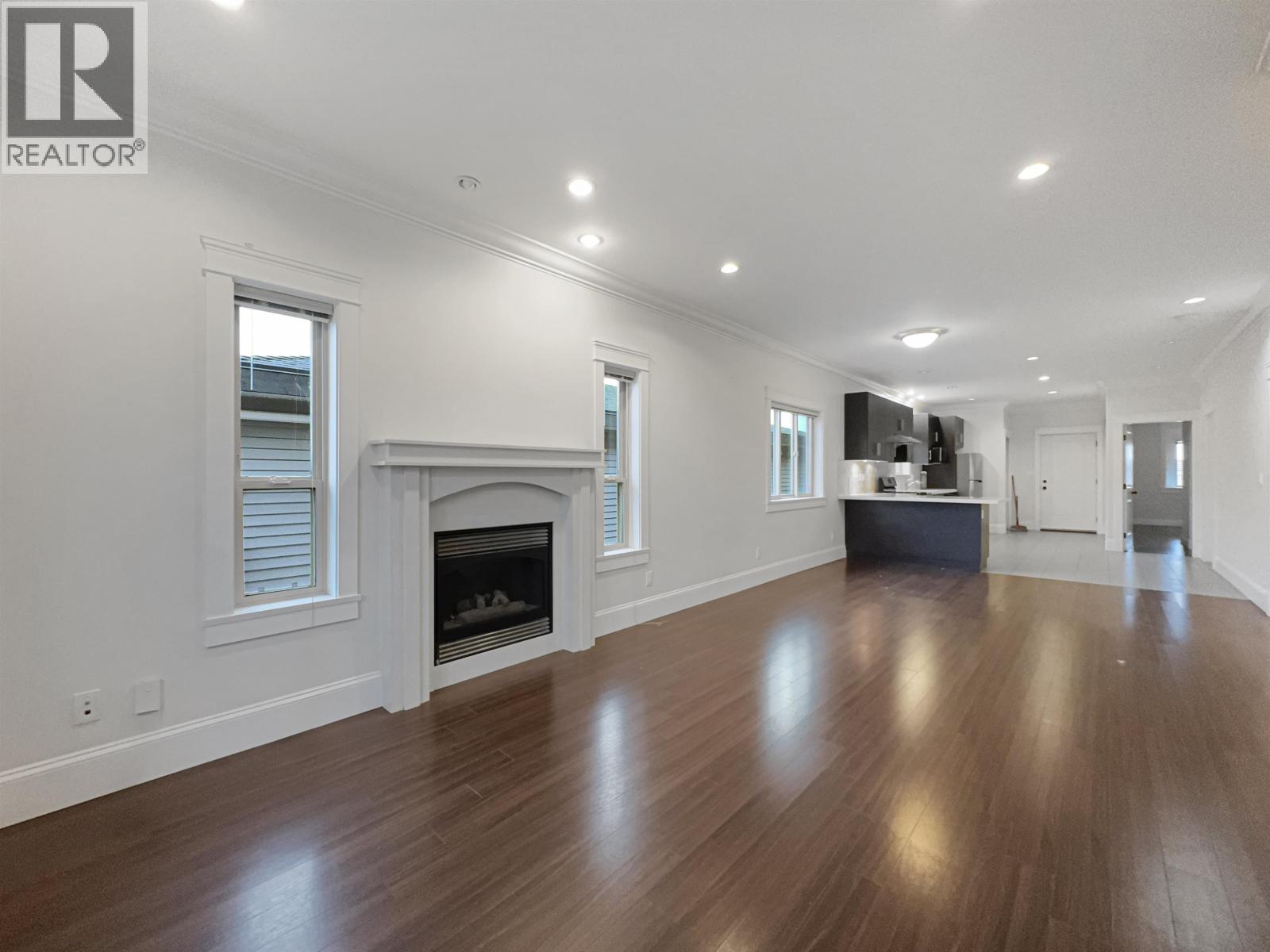 6975 DUNBLANE AVENUE, Burnaby