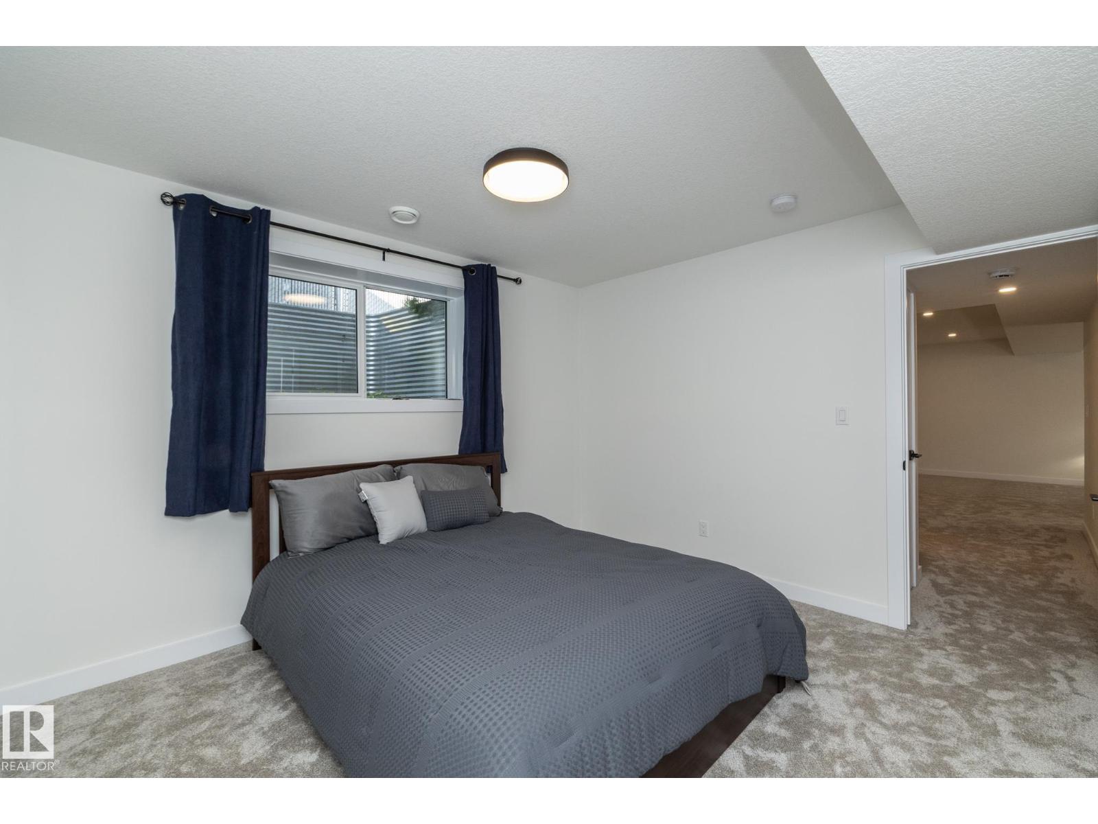 56 BRAZEAU DR, Devon