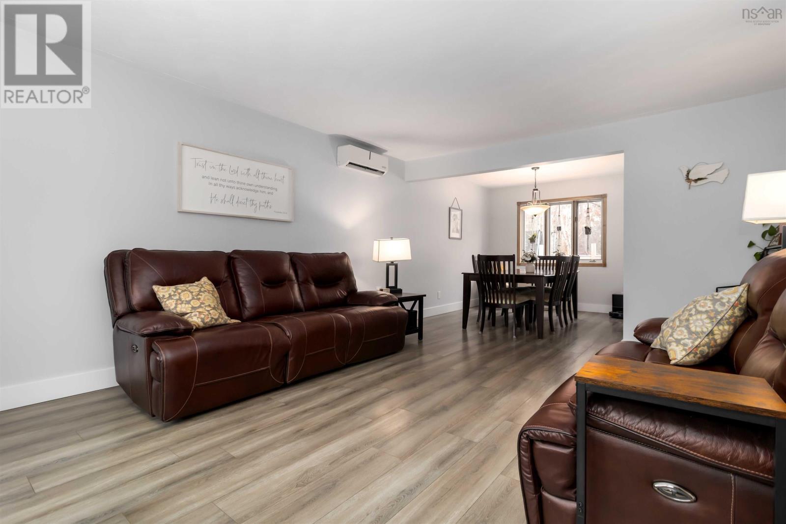 Property 13 of 46 of 17 BELL Avenue