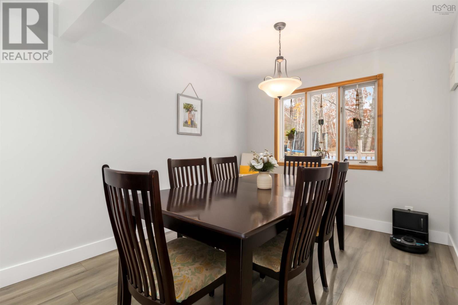 Property 17 of 46 of 17 BELL Avenue