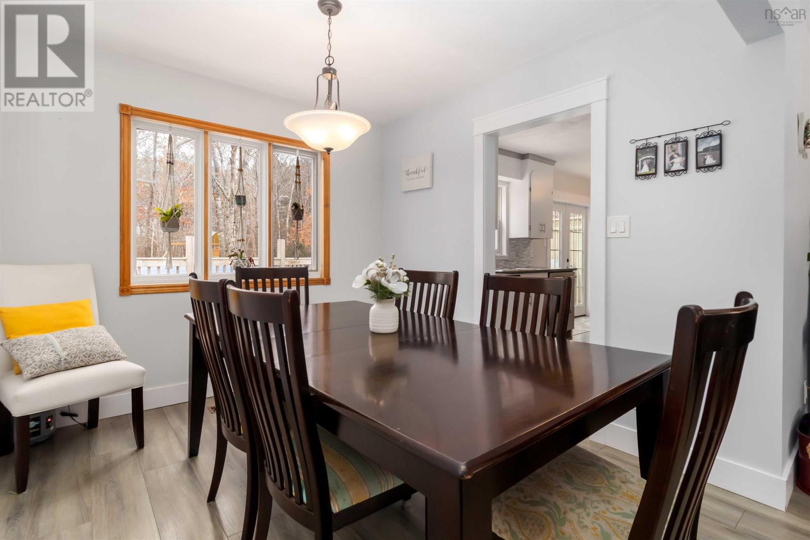 Property 18 of 46 of 17 BELL Avenue