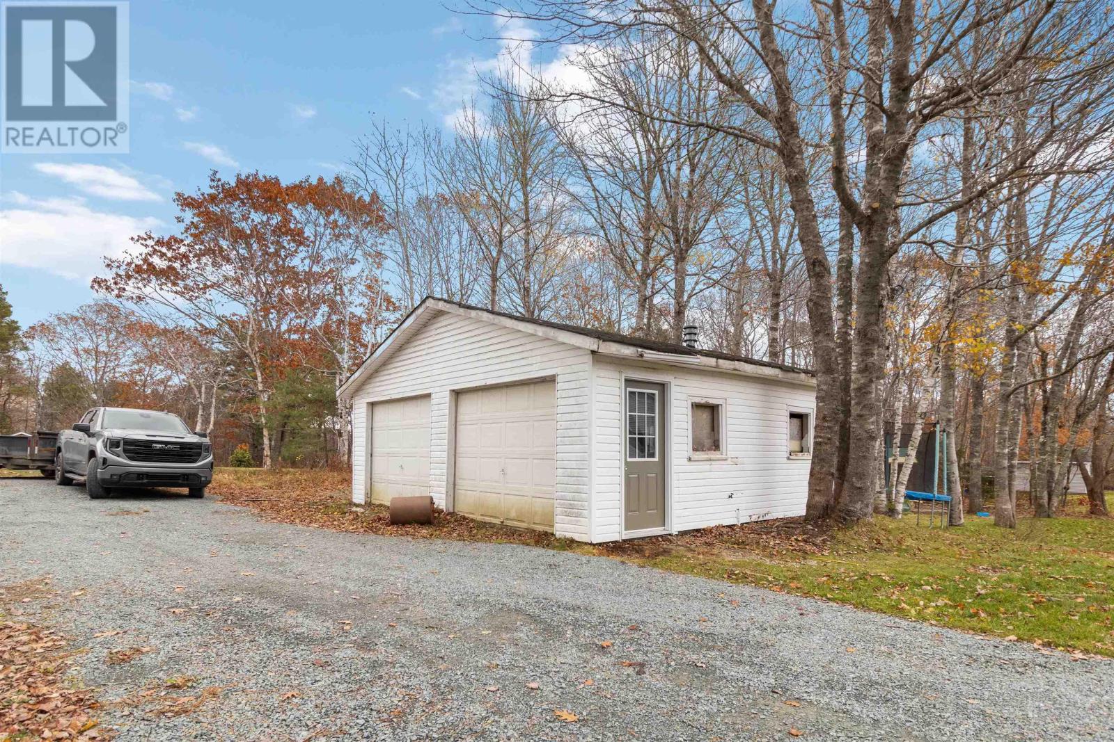 Property 45 of 46 of 17 BELL Avenue