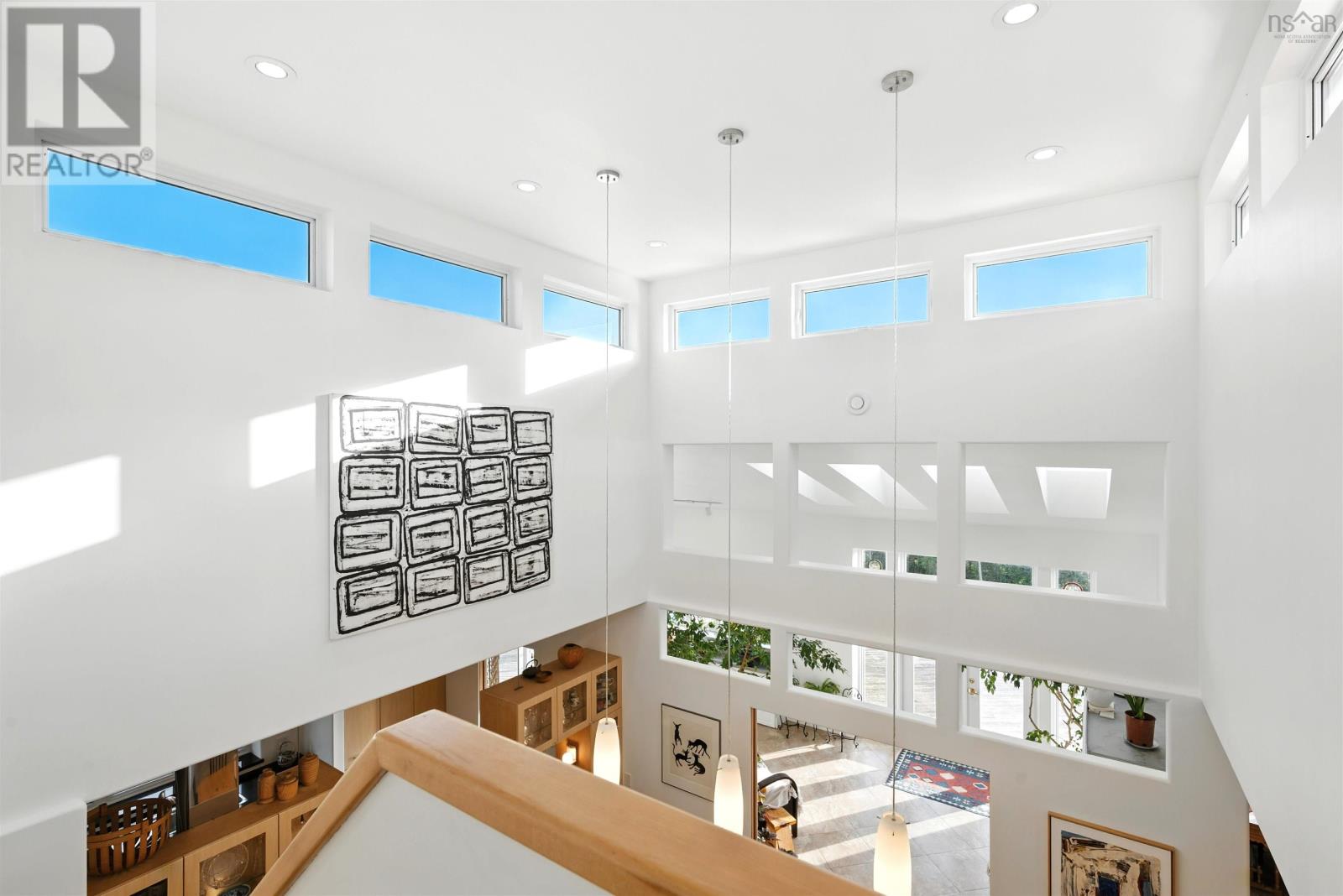 Property 14 of 49 of 9878 Main Street