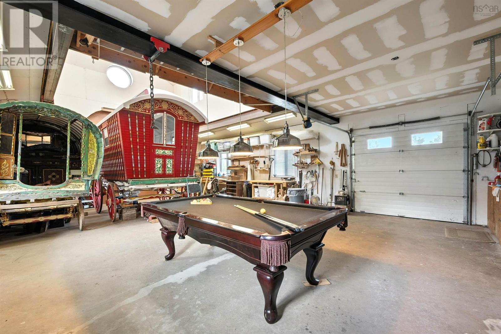 Property 41 of 49 of 9878 Main Street