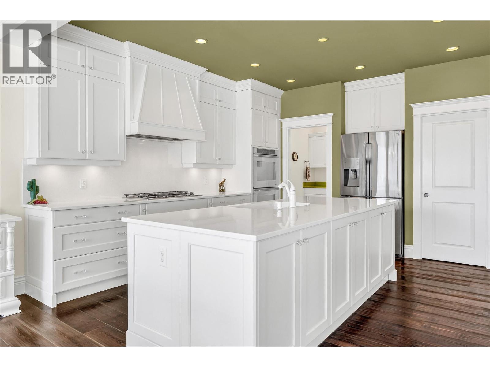 4217 WILLIAMS Avenue, Summerland