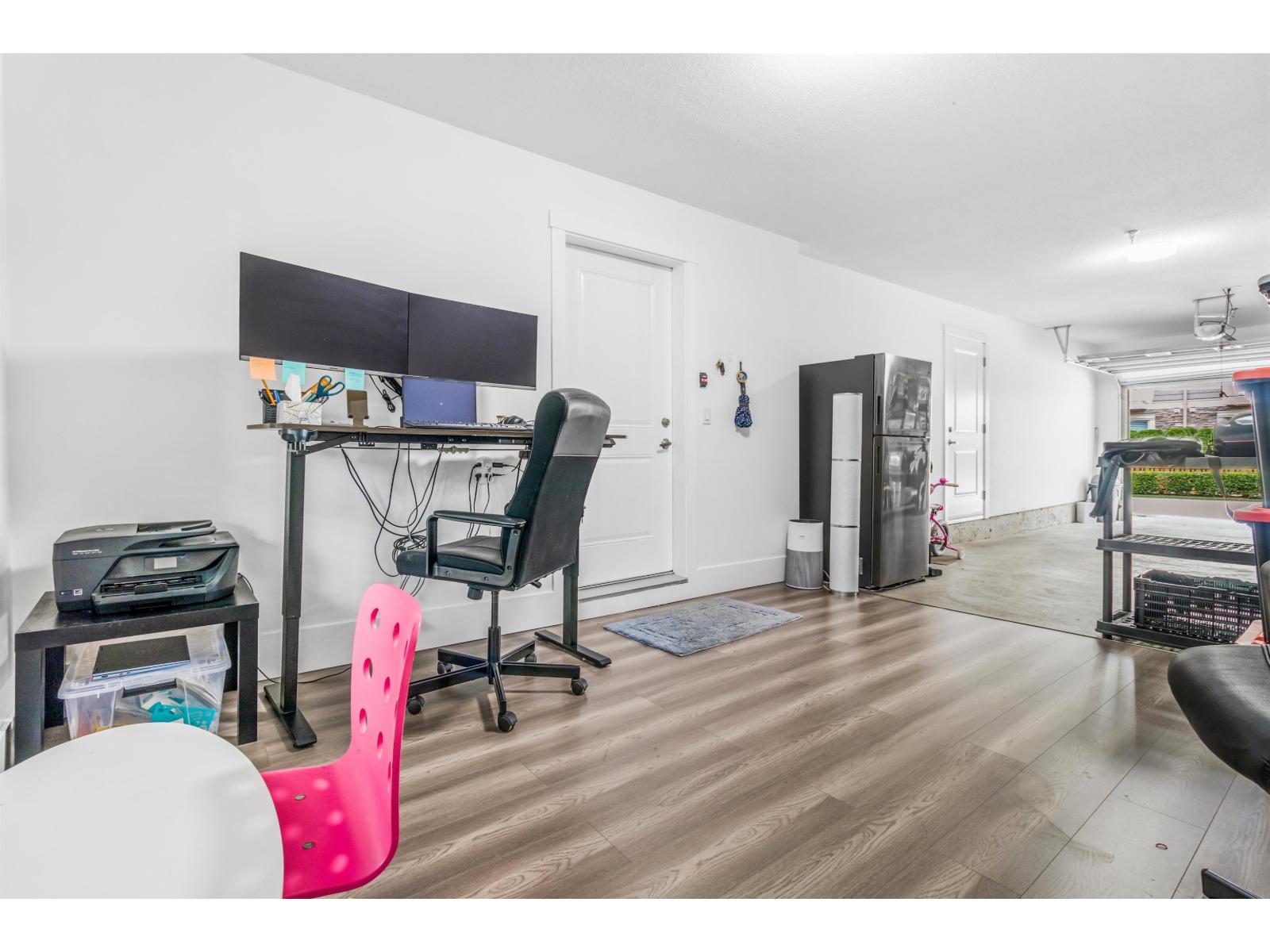 13 19752 55A AVENUE, Langley