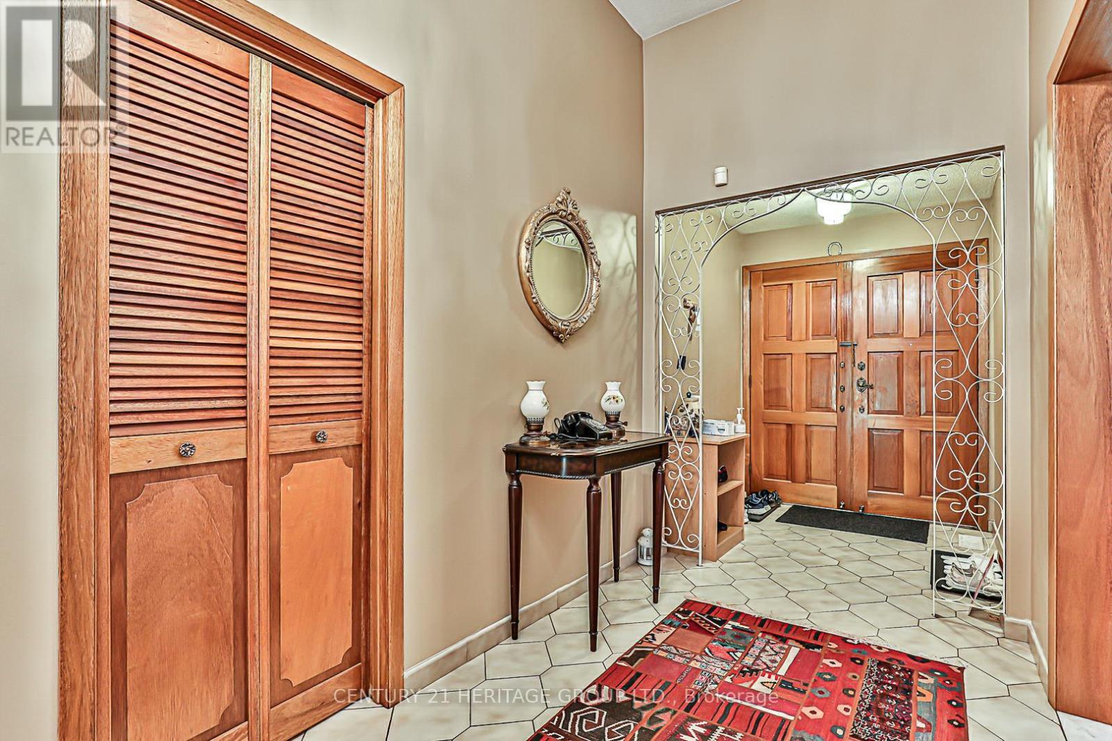 40 WELDRICK ROAD W - 3