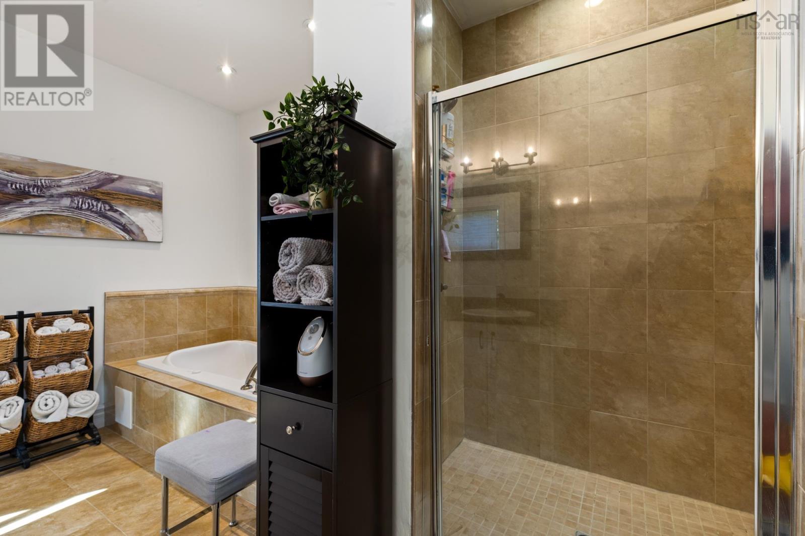 Property 25 of 44 of 61 Havenbrook Hill