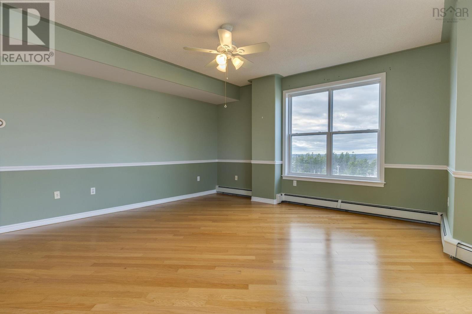 Property 12 of 39 of 409 114 Regency Park Drive