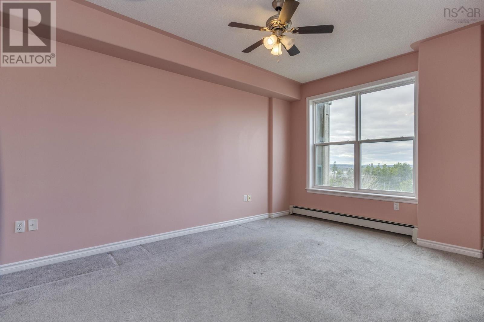 Property 21 of 39 of 409 114 Regency Park Drive