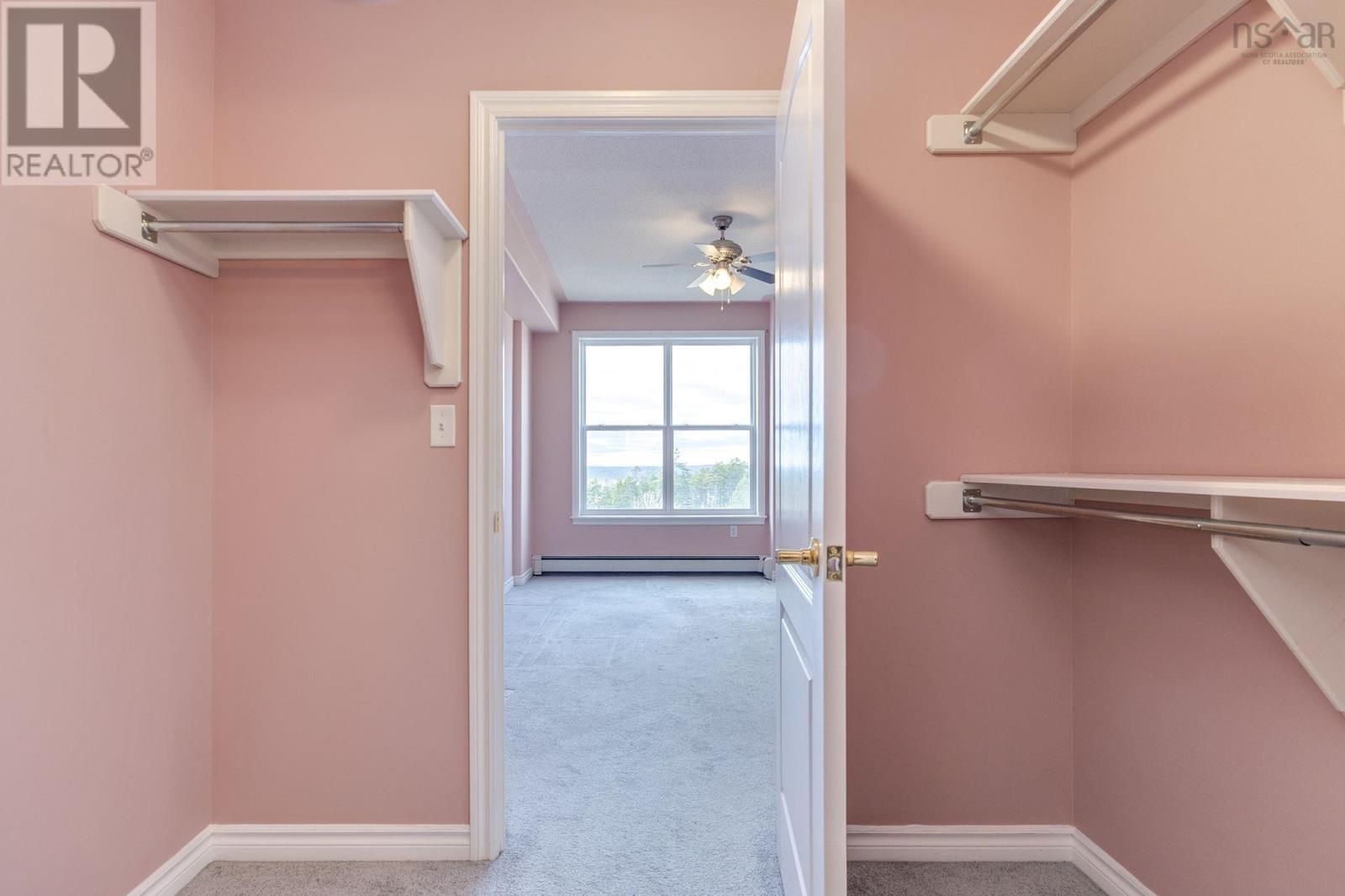 Property 25 of 39 of 409 114 Regency Park Drive