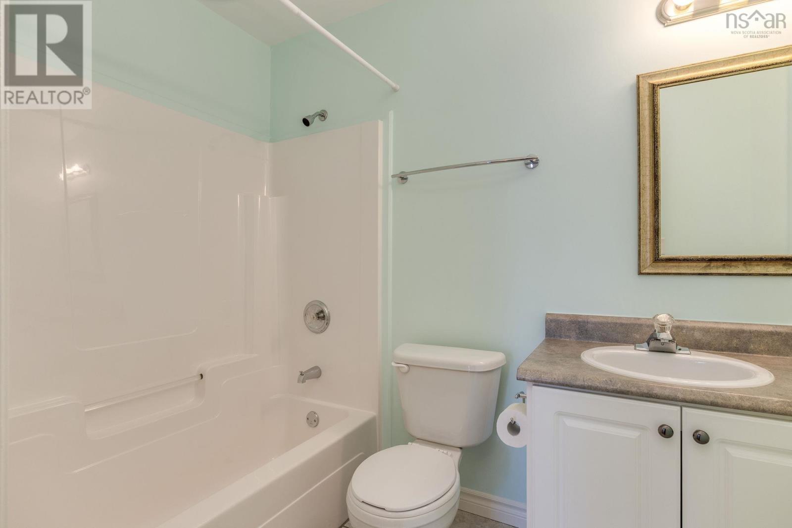 Property 30 of 39 of 409 114 Regency Park Drive