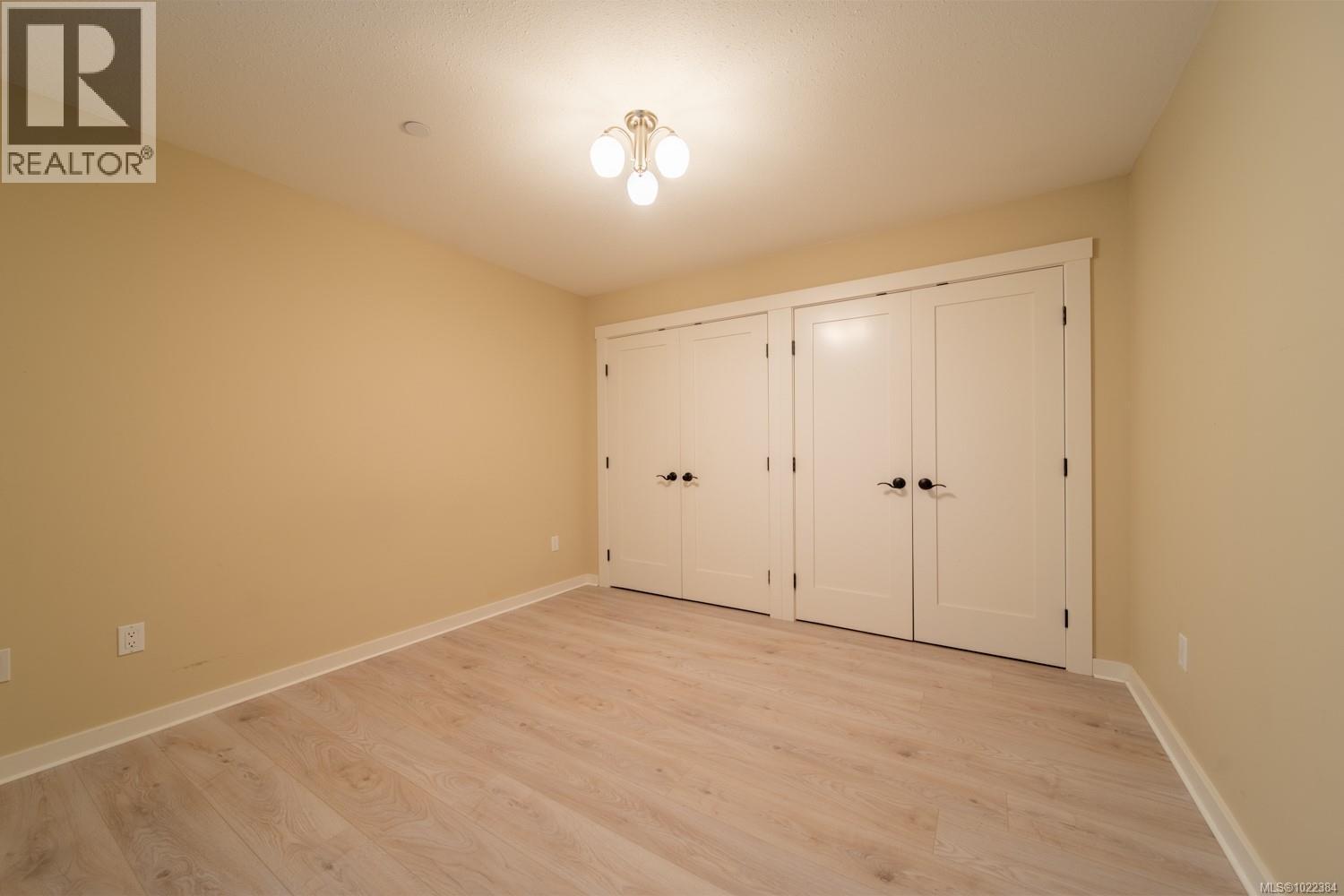 5 500 Corfield St, Parksville