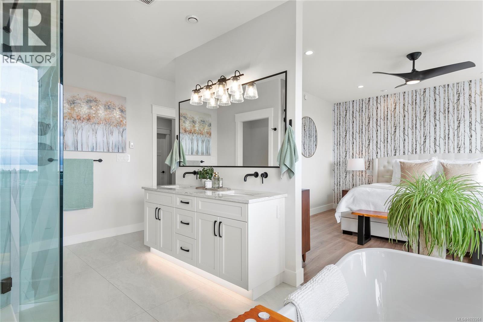 2784 Penfield Rd, Campbell River