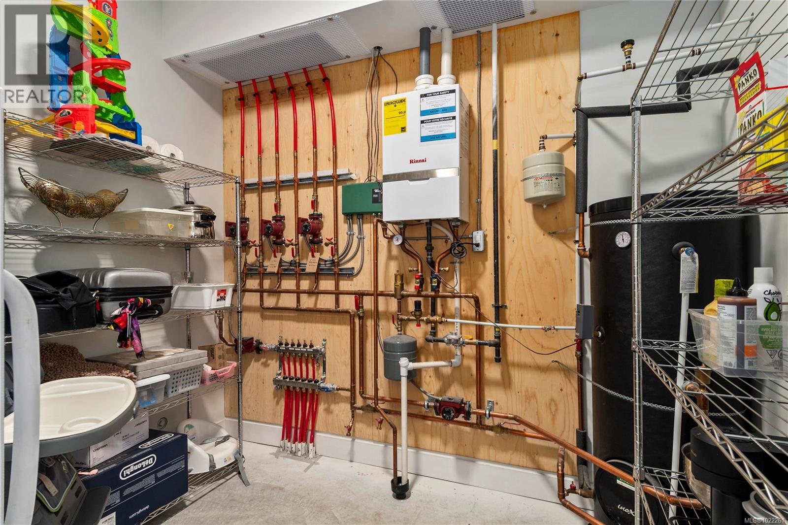 2784 Penfield Rd, Campbell River