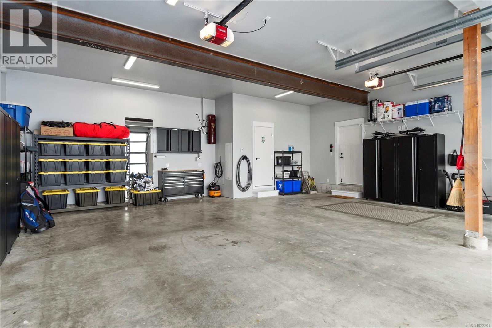 2784 Penfield Rd, Campbell River