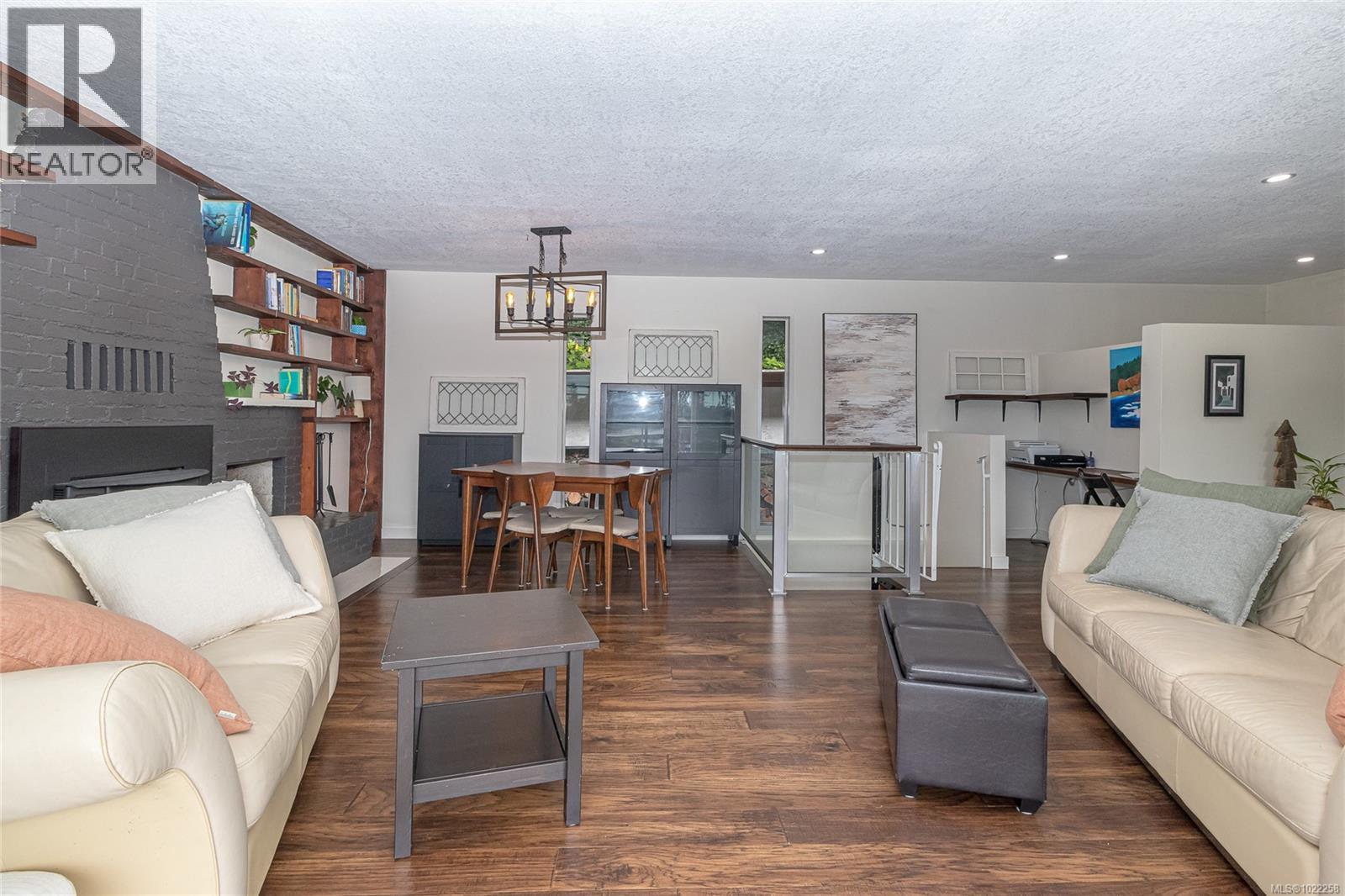 1892 Swartz Bay Rd, North Saanich