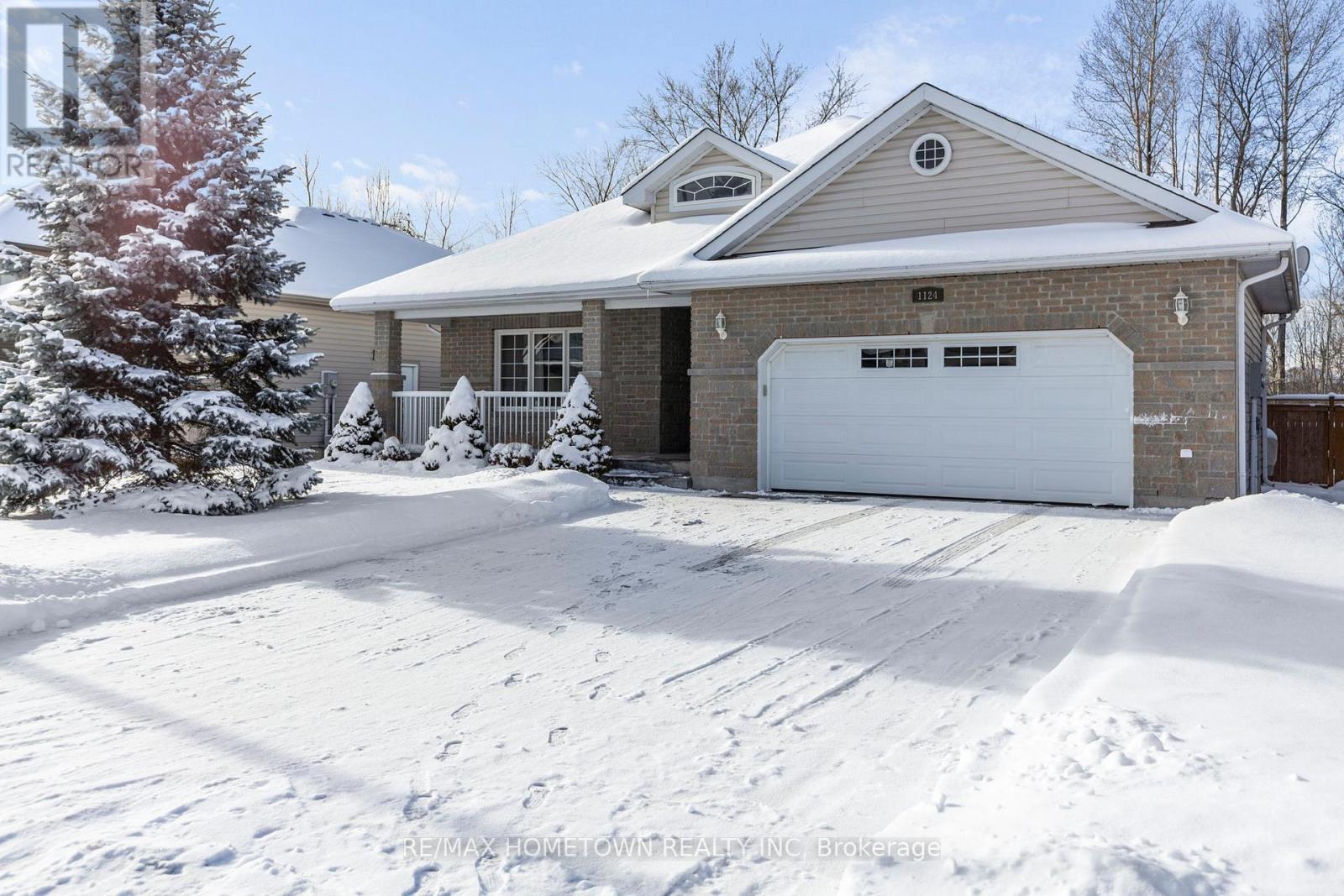 1124 MCCLURE CRESCENT - Photo 2 of 44, Brockville, Ontario