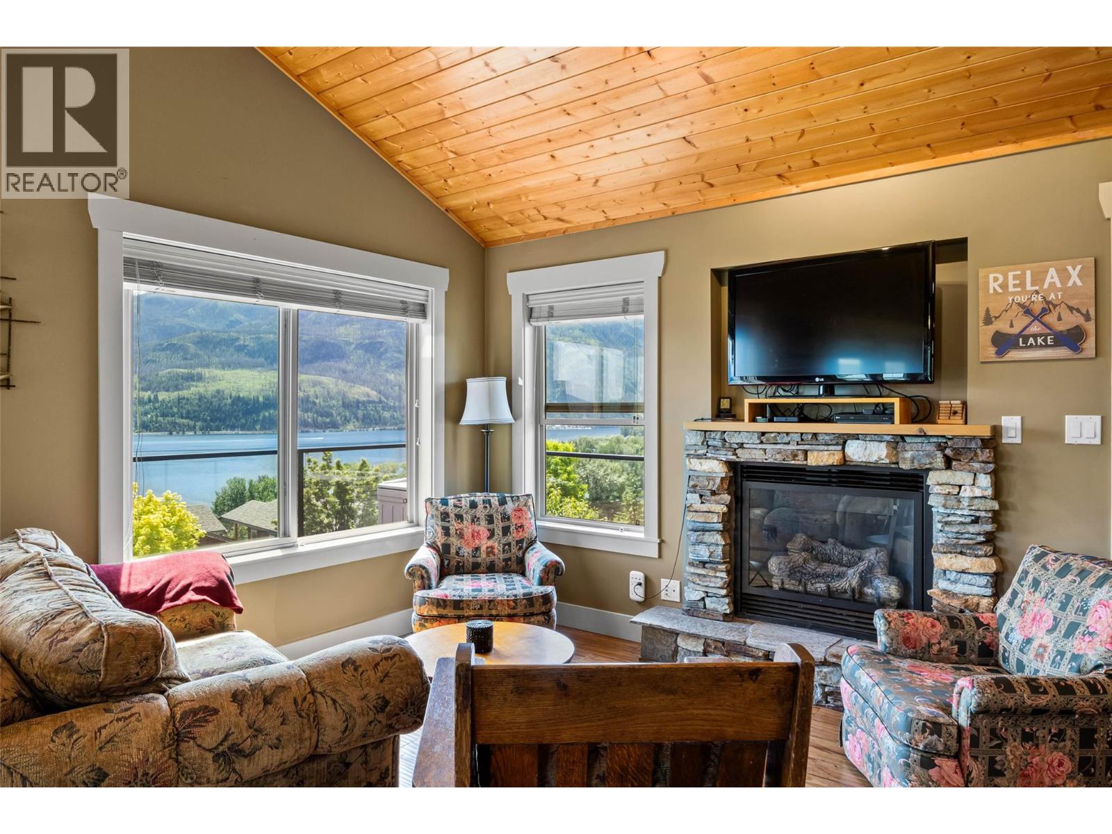 #198 2633 SQUILAX ANGLEMONT ROAD - 7