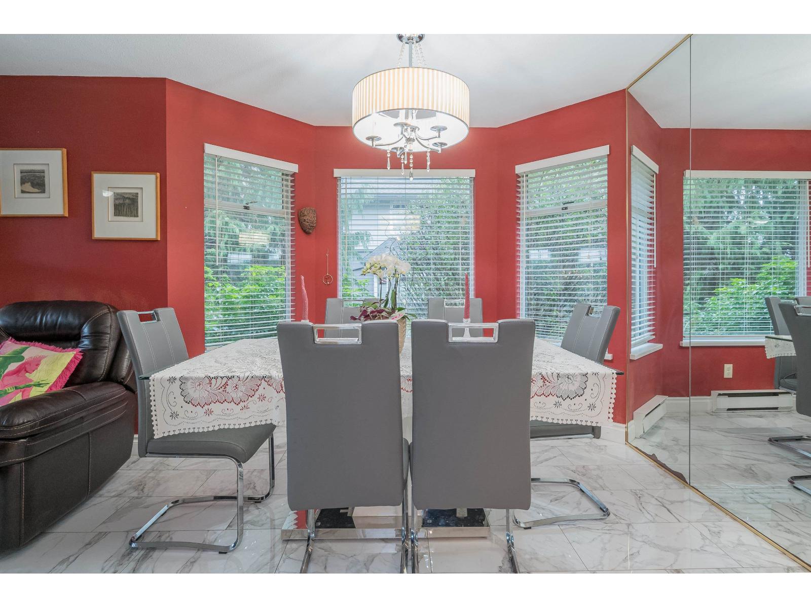 101 1225 MERKLIN STREET, White Rock