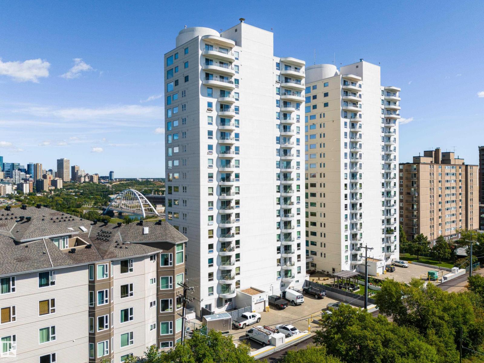 #1402 10731 Saskatchewan DR NW, Edmonton