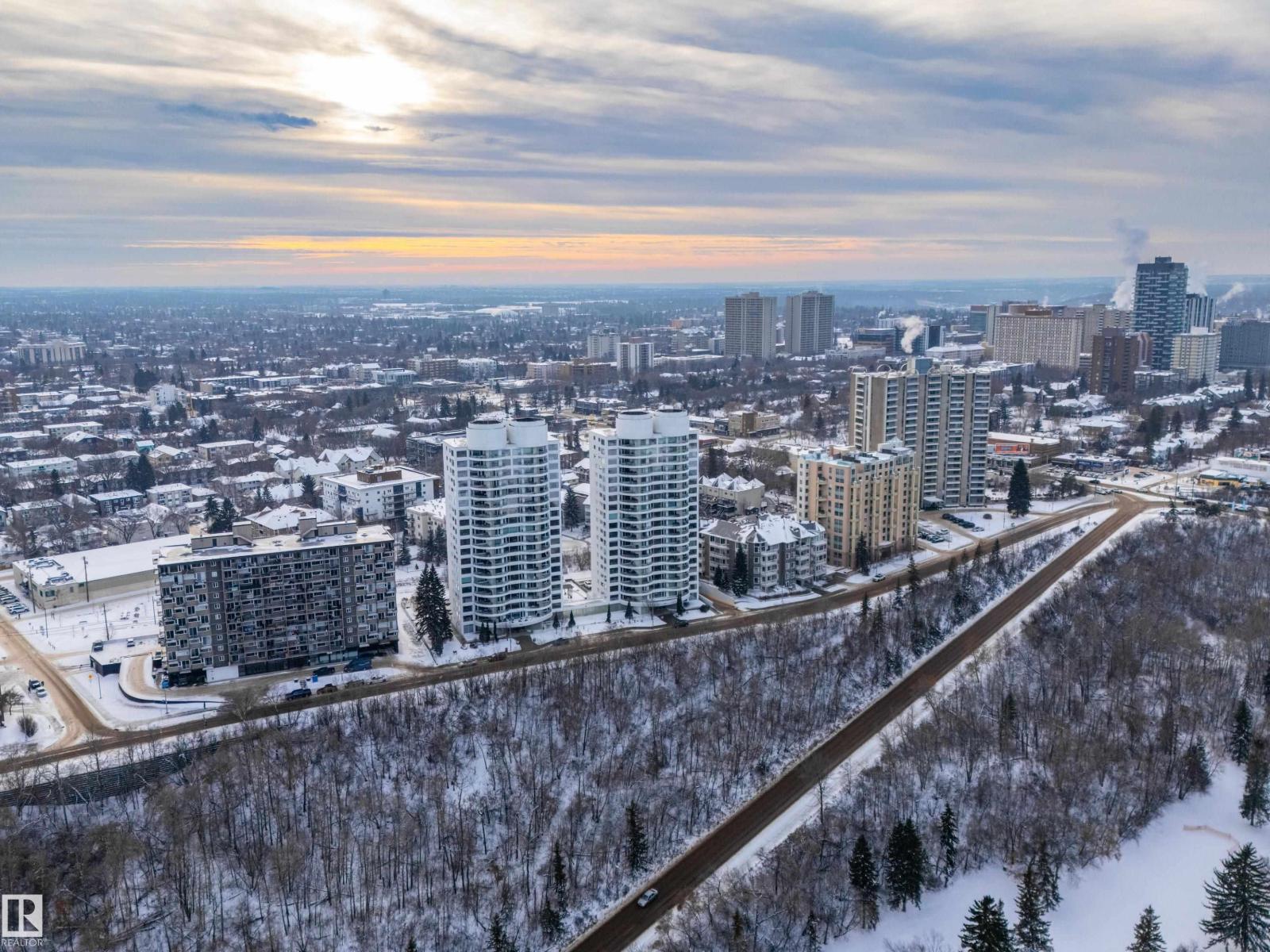 #1402 10731 Saskatchewan DR NW, Edmonton