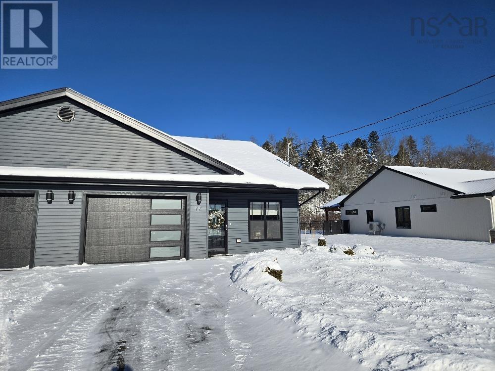 Property photo of 17 Riverview Drive