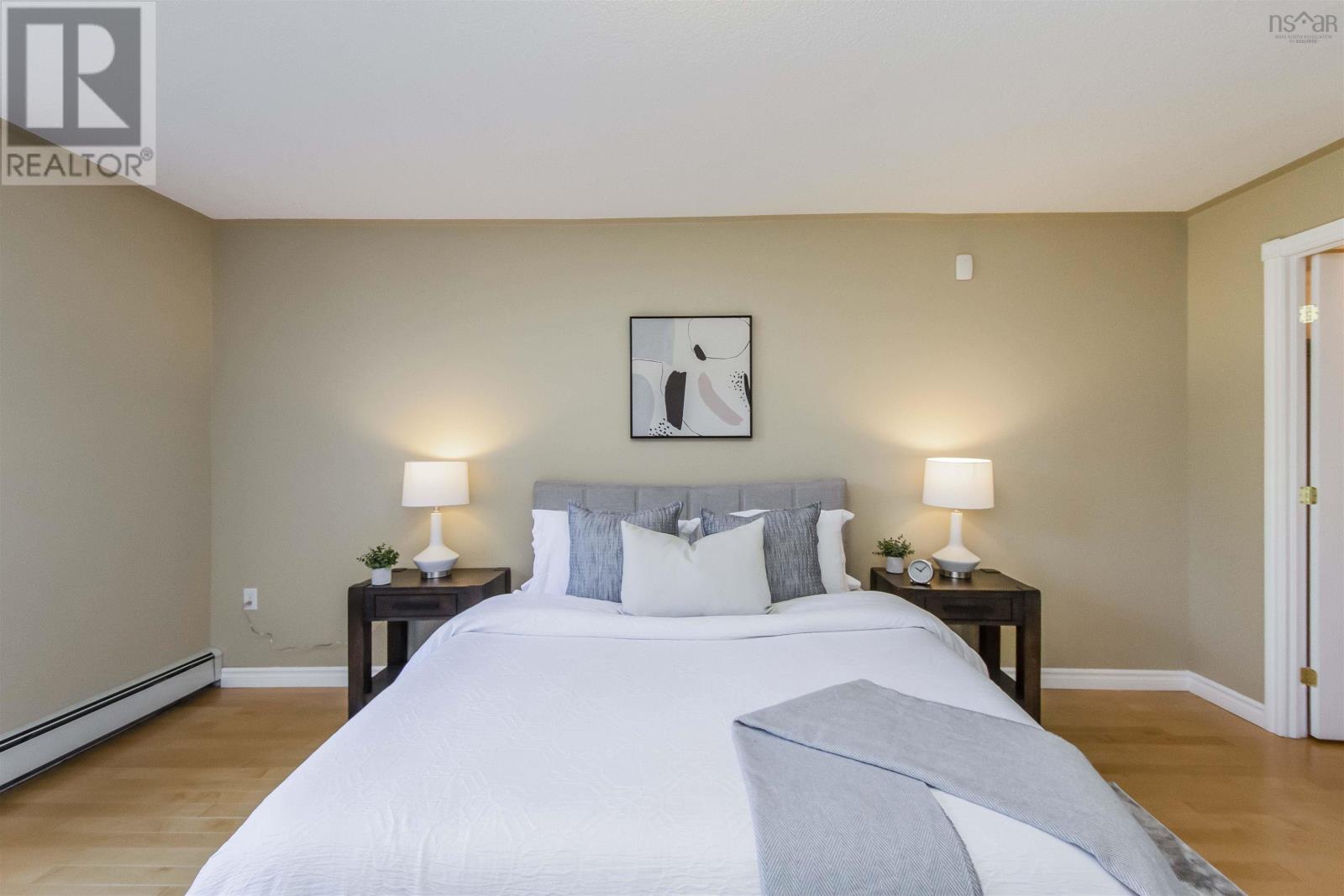 Property 26 of 45 of 108 40 Regency Park Drive