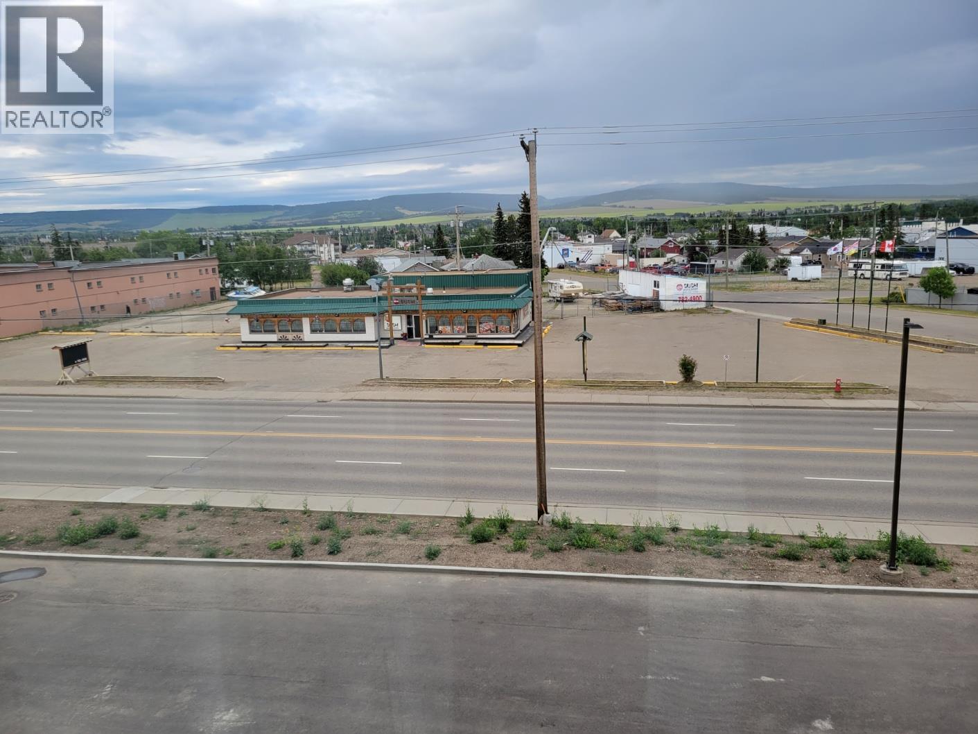 1325 Alaska Avenue, Dawson Creek