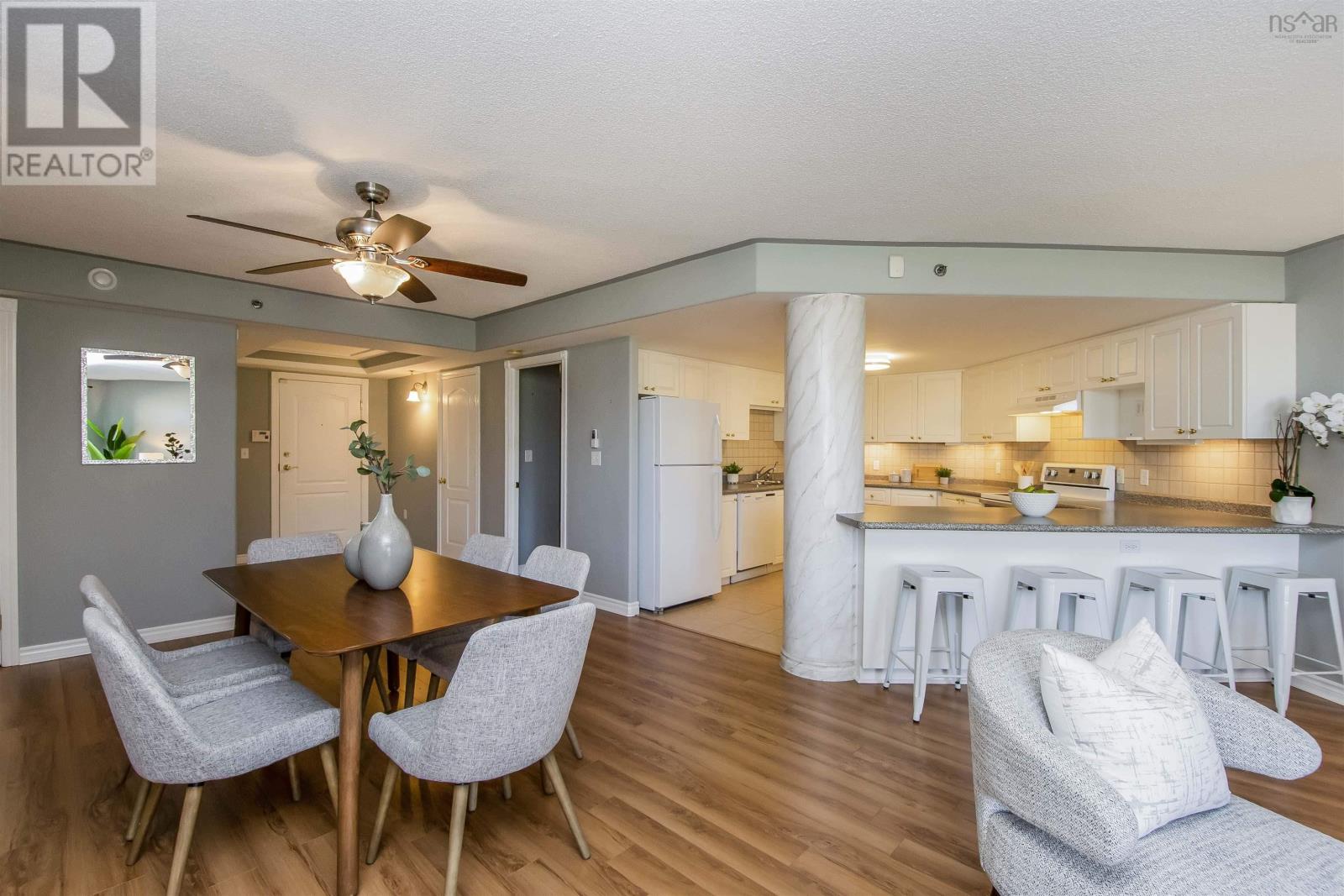 Property 6 of 45 of 108 40 Regency Park Drive