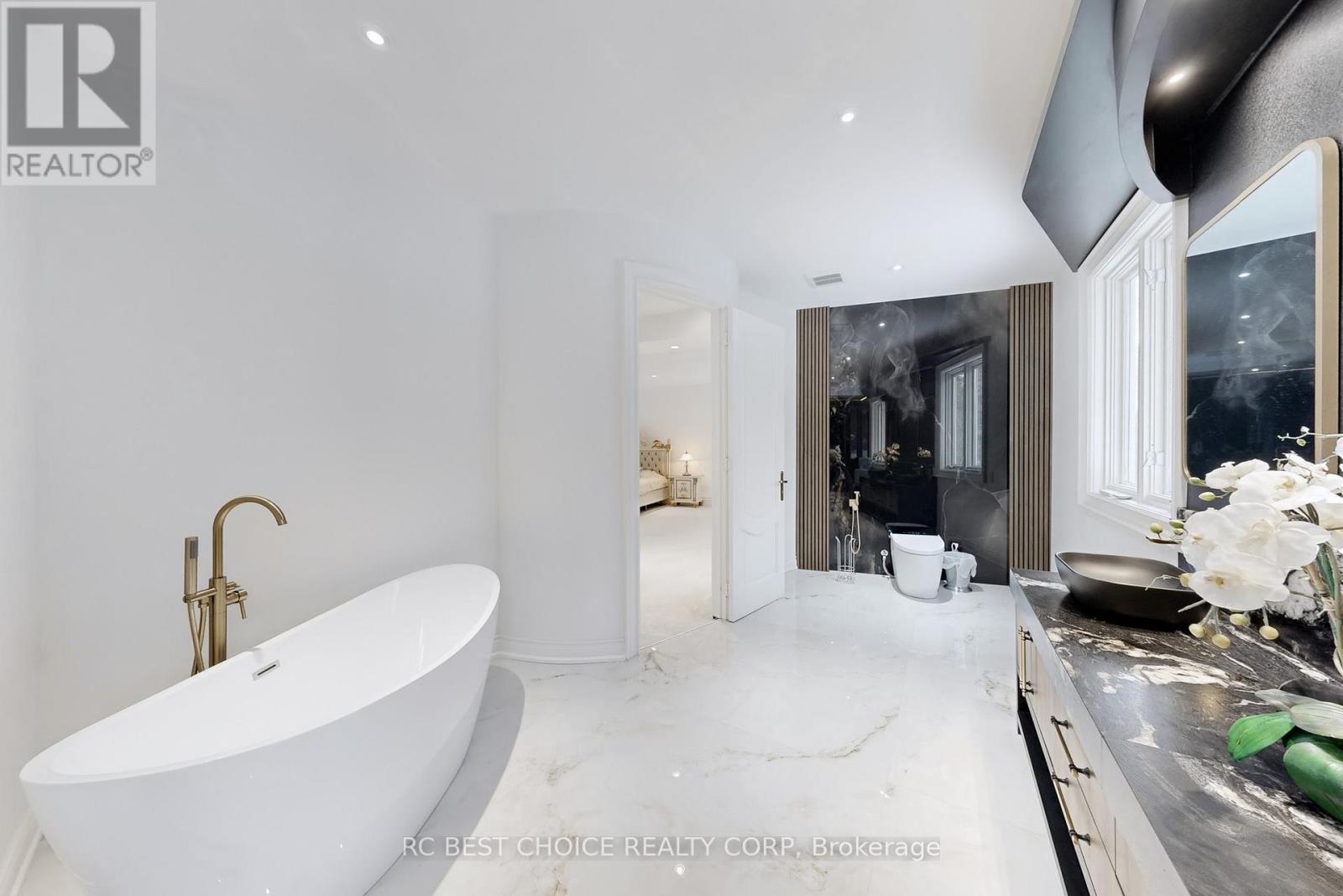 76 SILVER FOX PLACE - 33