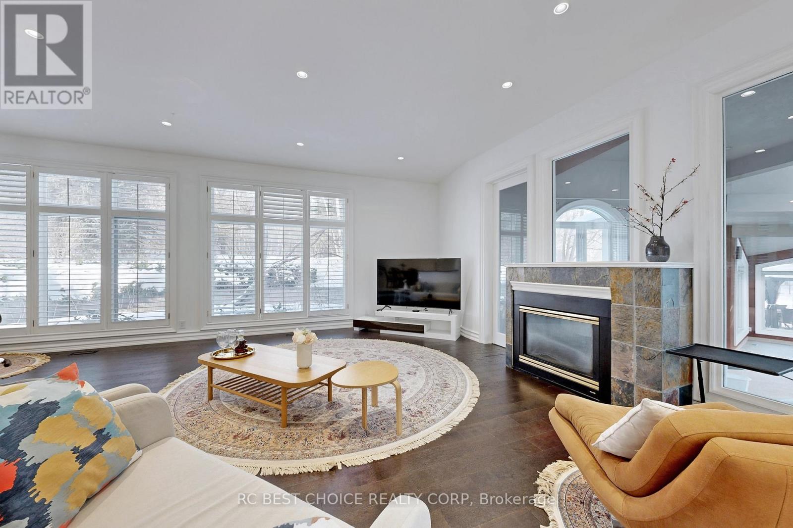 76 SILVER FOX PLACE - 13