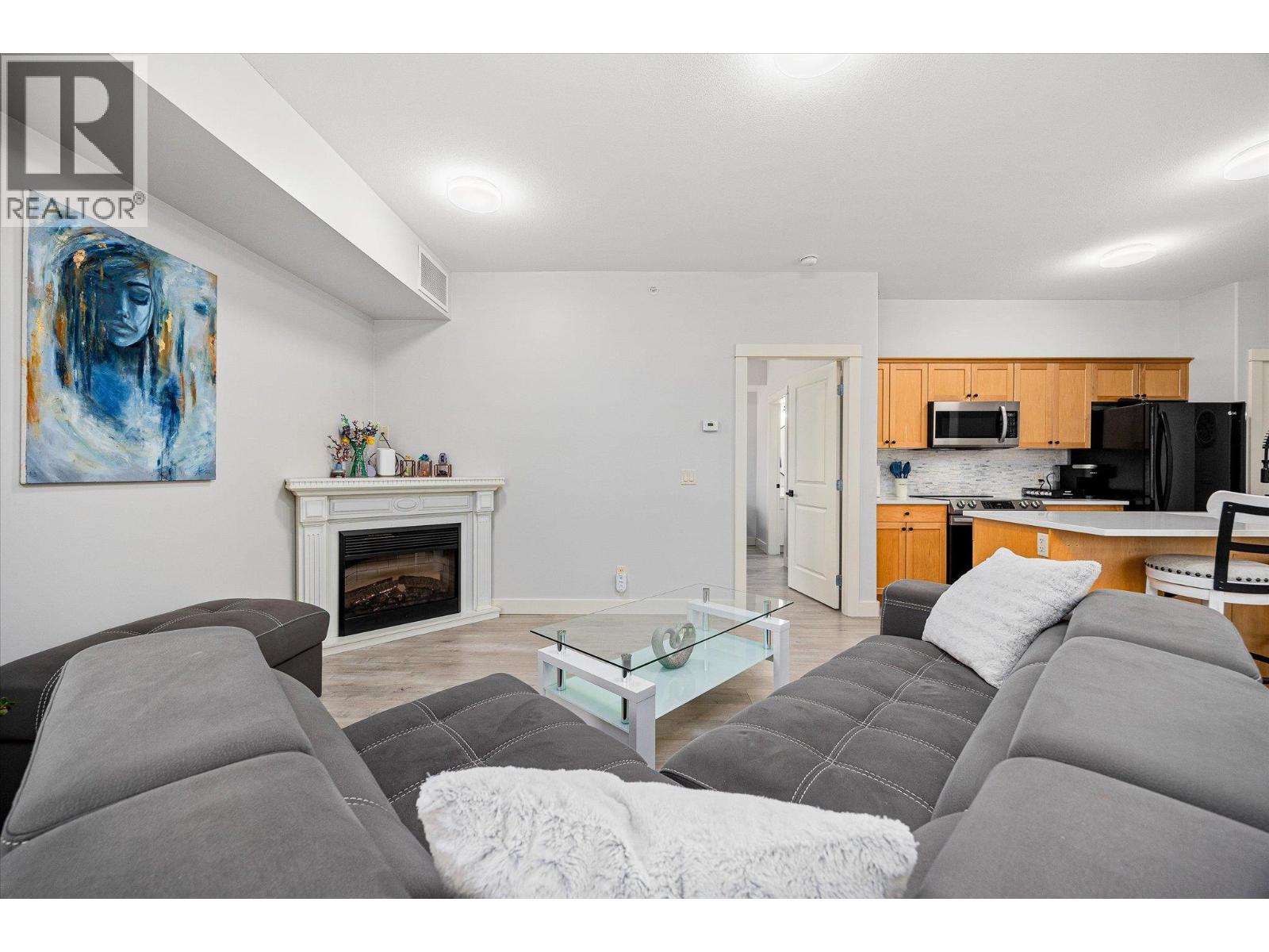 222 2611 Stillwater Way, Lake Country