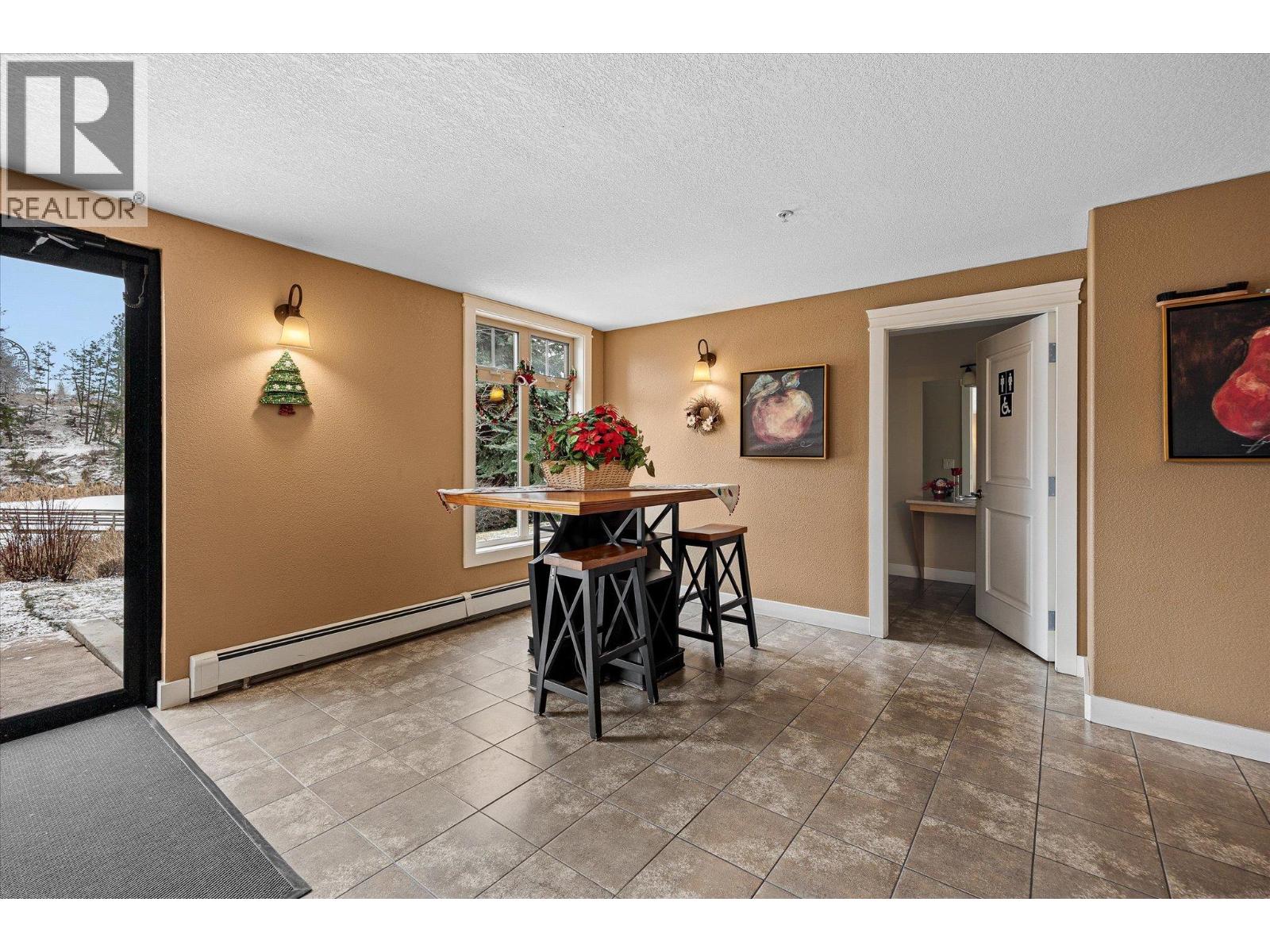 222 2611 Stillwater Way, Lake Country