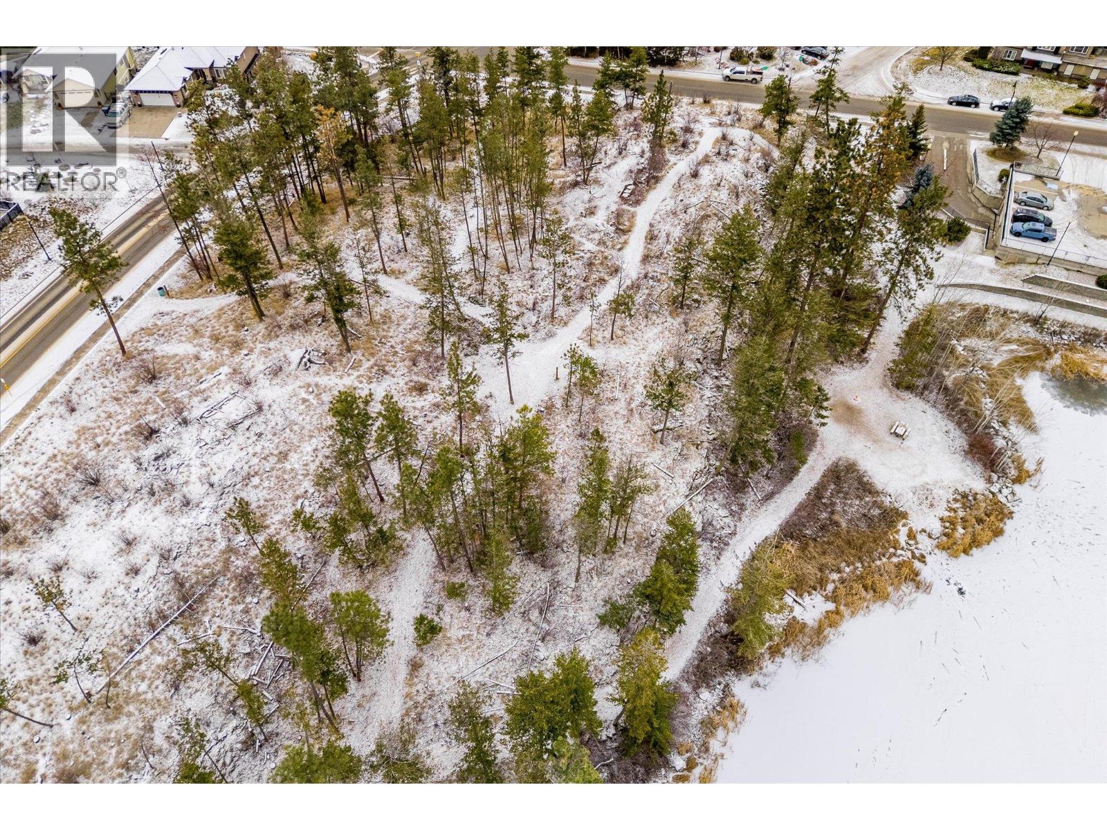 222 2611 Stillwater Way, Lake Country