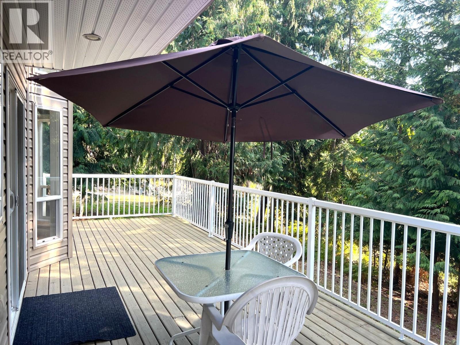 7461 Stampede Trail, Anglemont