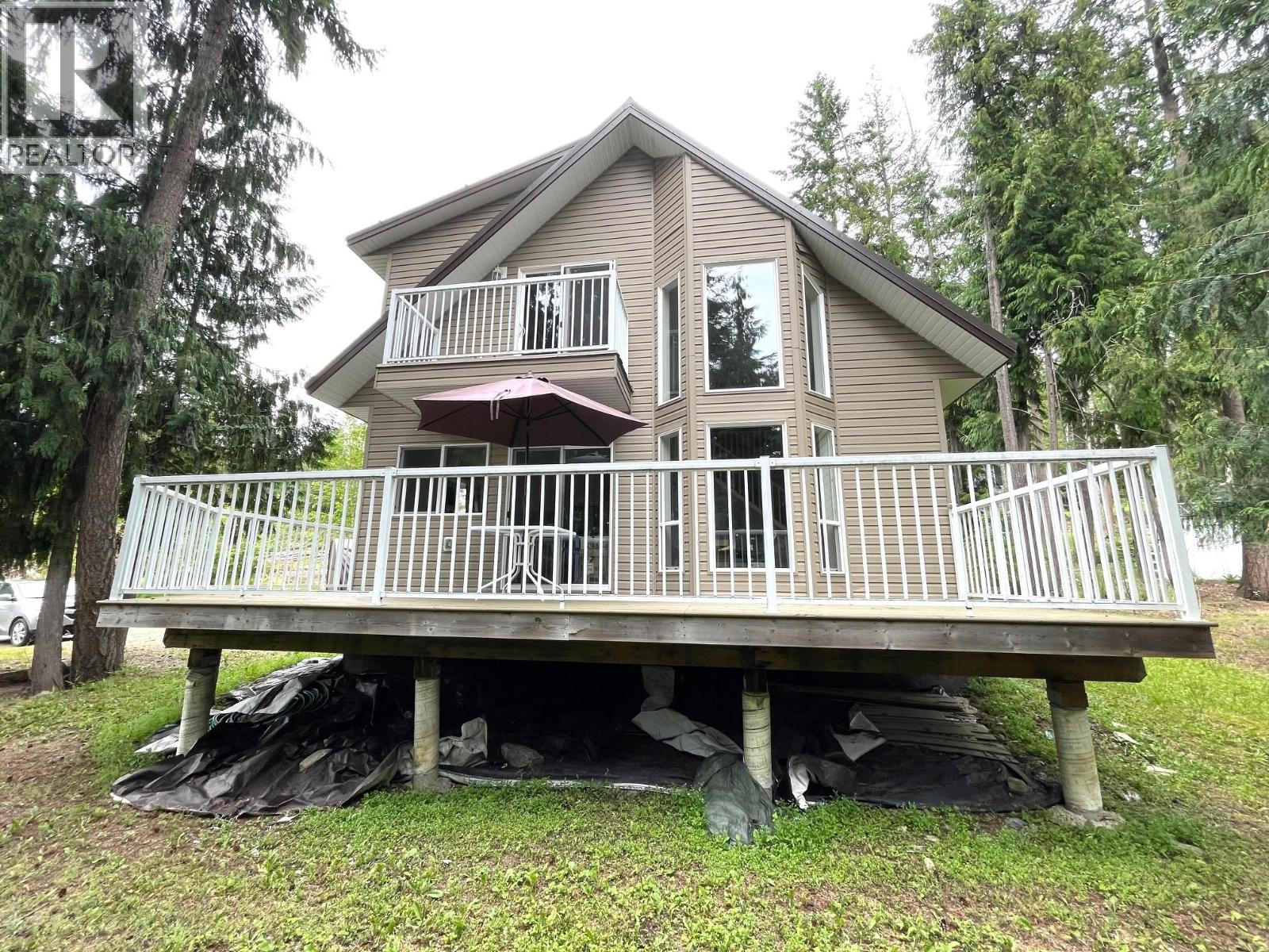 7461 Stampede Trail, Anglemont