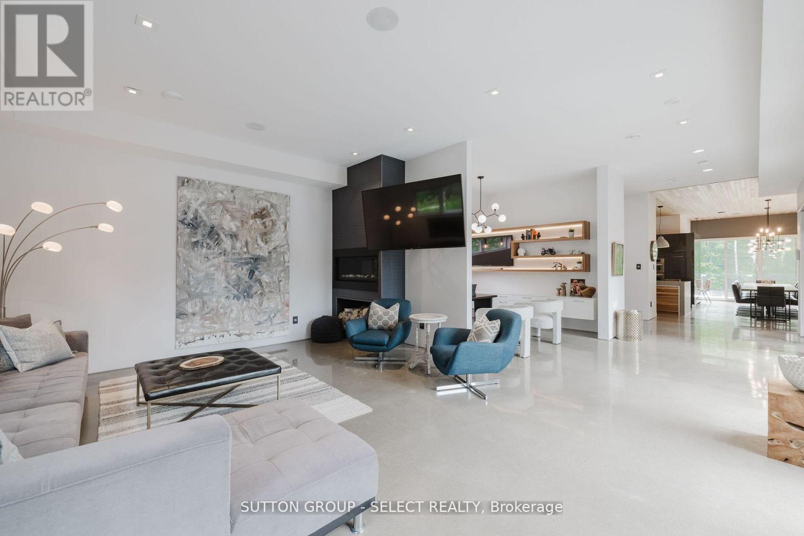 9385 ELVIAGE DRIVE - 9