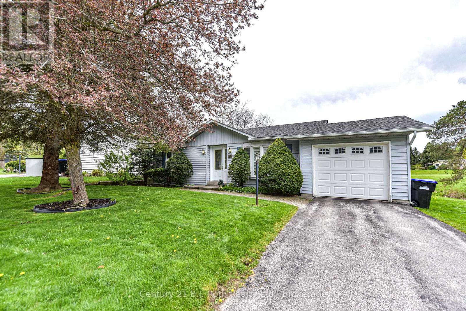 56 TECUMSETH PINES DRIVE - 1