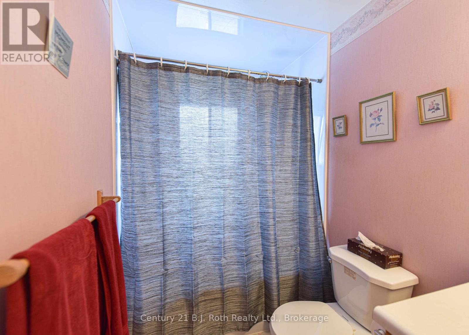 56 TECUMSETH PINES DRIVE - 27