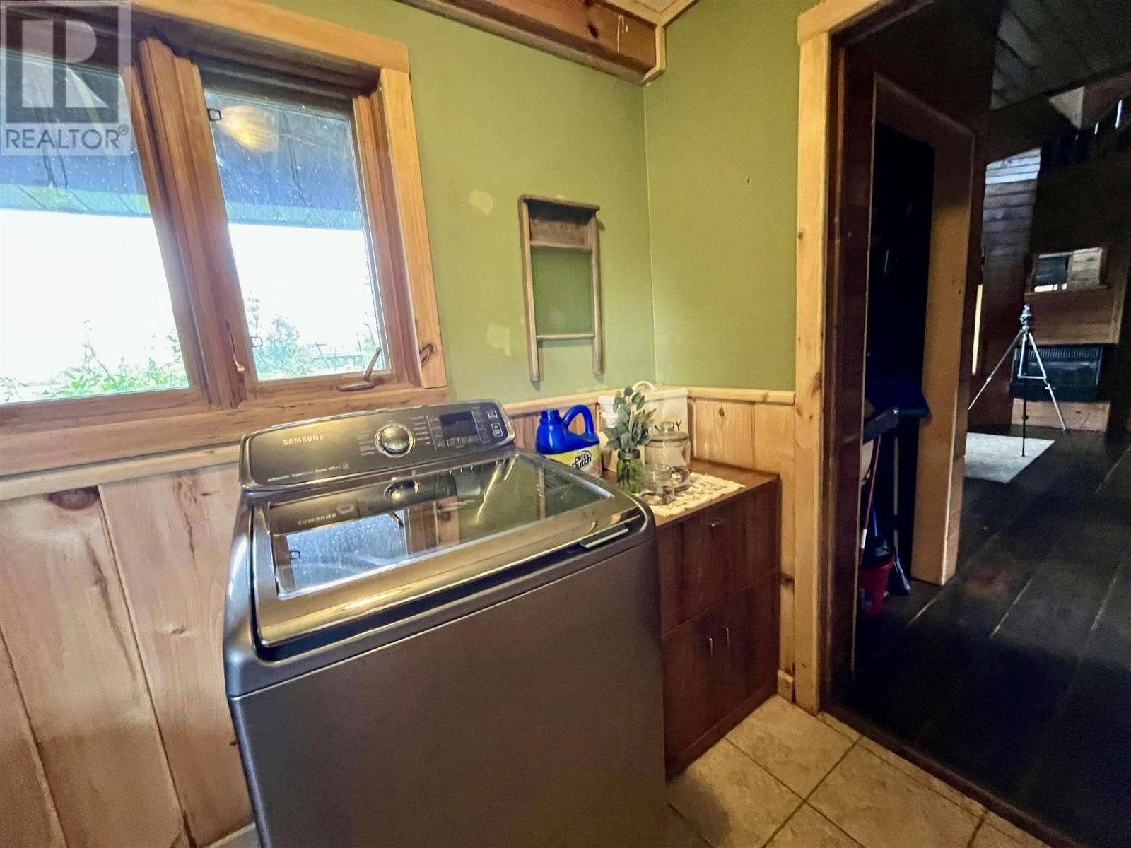 619 CAMERON ROAD - 19
