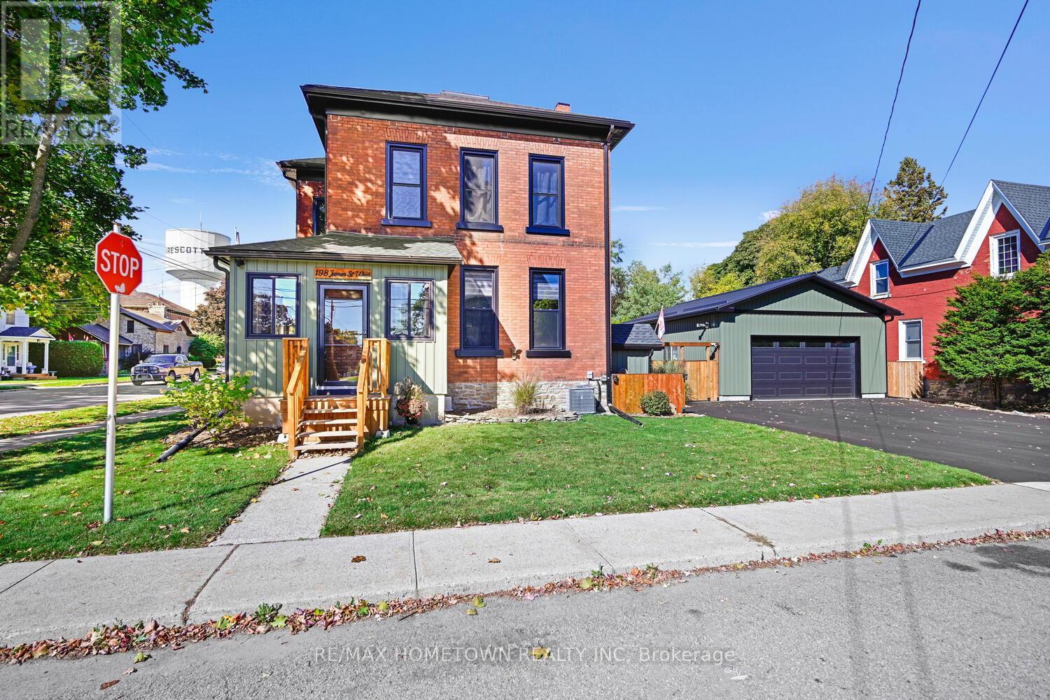 198 James Street West