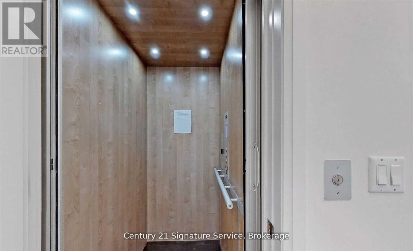 #TH05 101 ERSKINE AVENUE - 12
